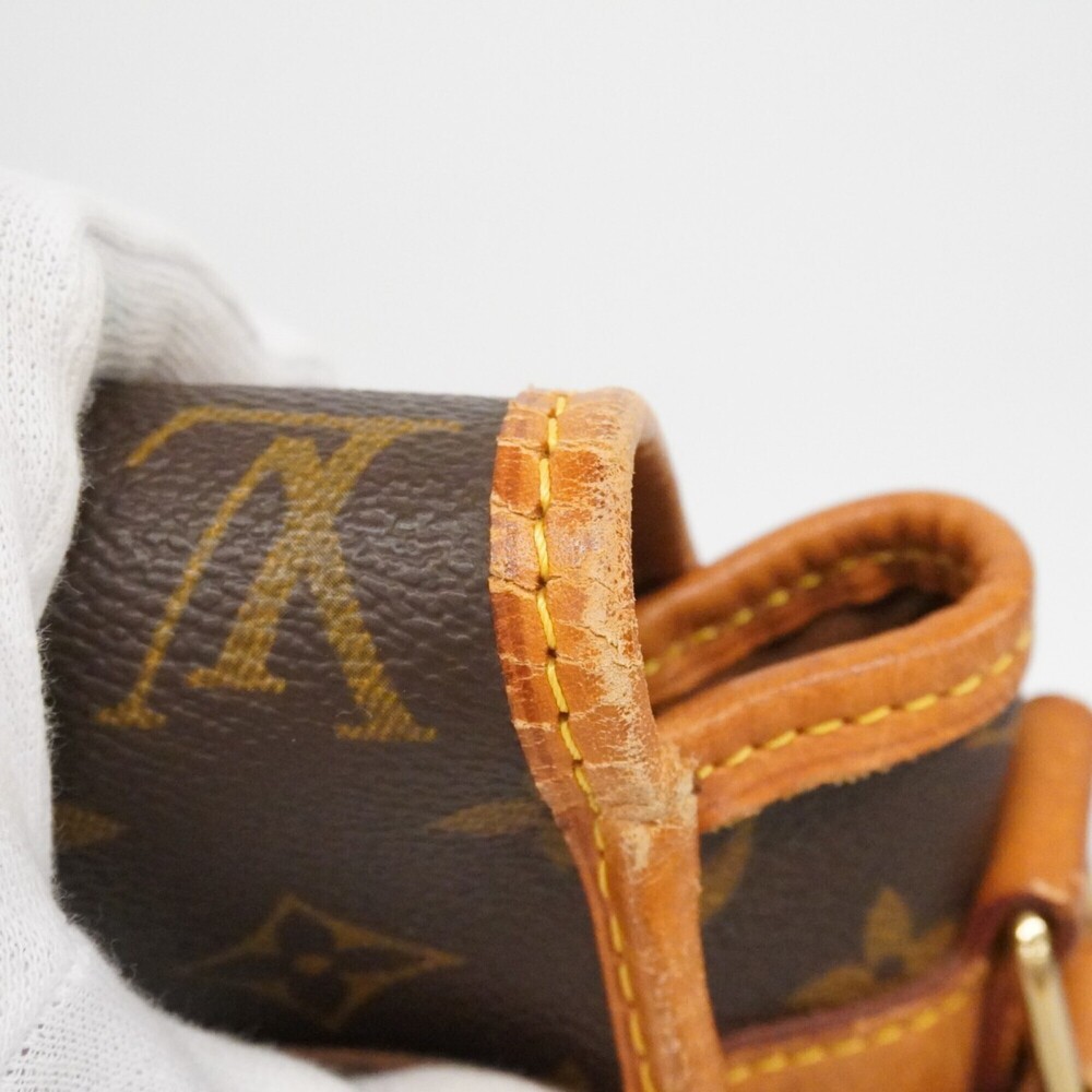 LOUIS VUITTON Brown Monogram Shoulder Bag - Picture 8 of 14
